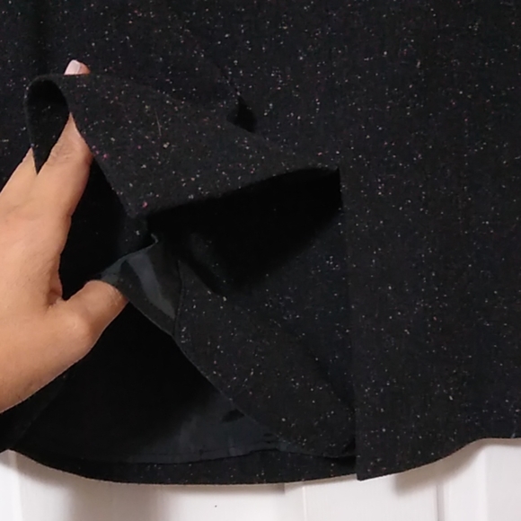 Gorgeous lined wool blend mini skirt - Picture 5 of 8